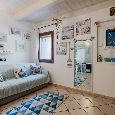 Il Posto Nascosto Bed & Breakfast Porto Torres Exterior foto
