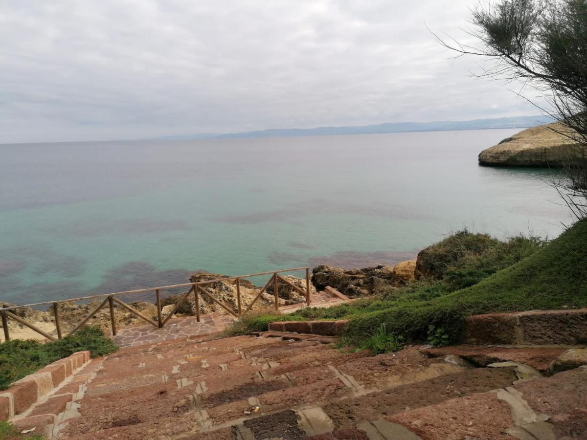 Il Posto Nascosto Bed & Breakfast Porto Torres Exterior foto