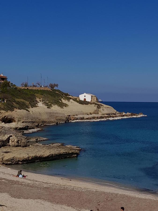 Il Posto Nascosto Bed & Breakfast Porto Torres Exterior foto