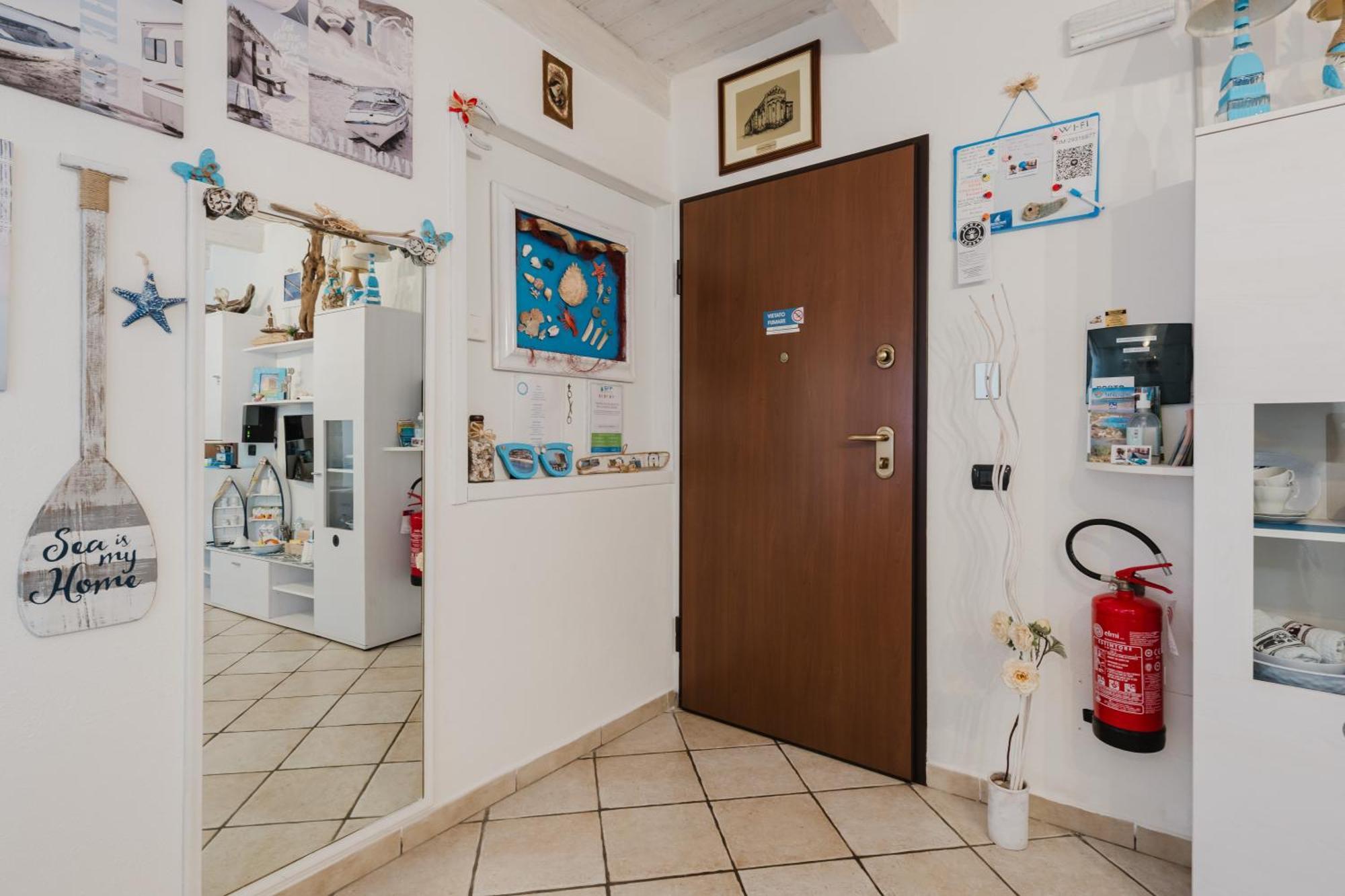 Il Posto Nascosto Bed & Breakfast Porto Torres Exterior foto